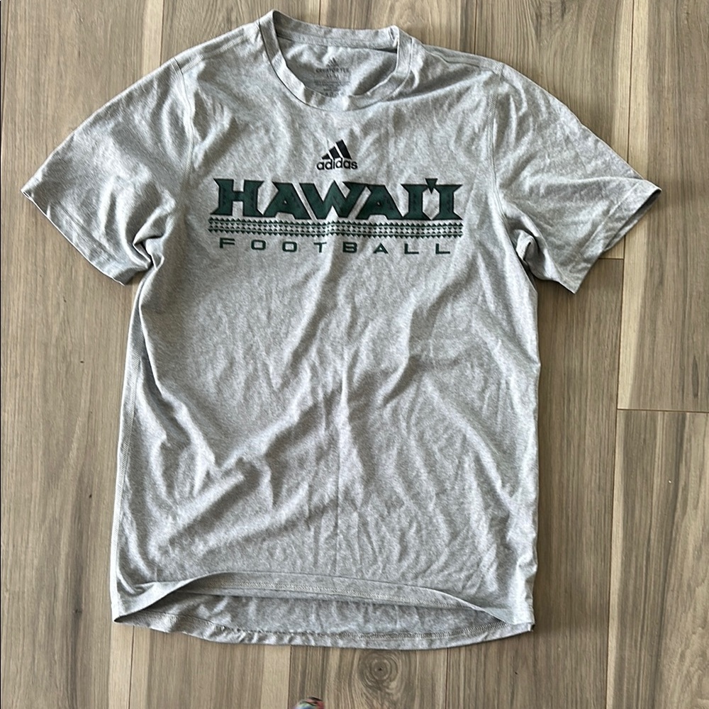 Adidas Gray Short Sleeve Tee with university of Hawaii UH Graphic